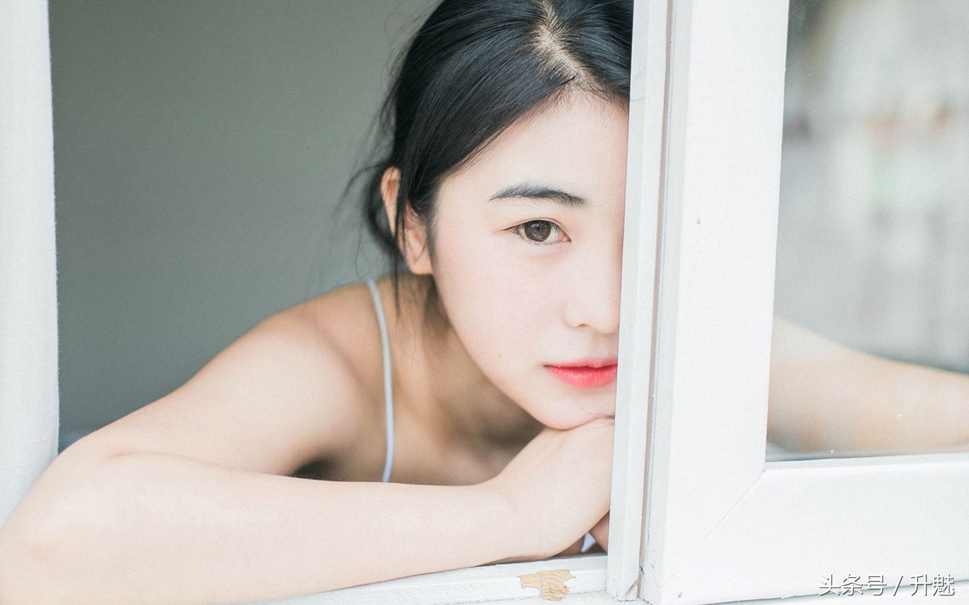 男人网上聊暧昧最好的解决方式,男朋友聊暧昧又求女朋友原谅