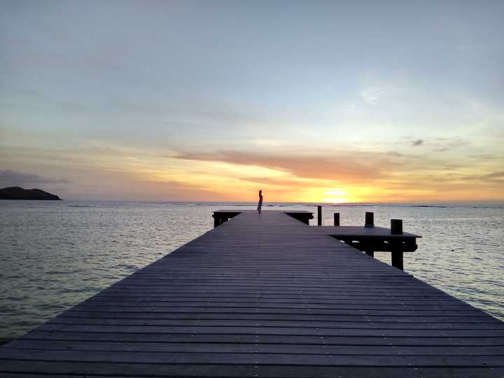 汤加和斐济哪个国家大,斐济国家主产什么