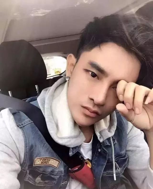 丑男整容变帅哥对比照,长得太丑了找不到老婆