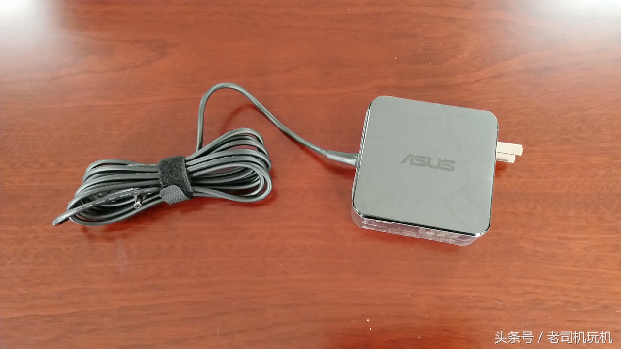 华硕a580u笔记本电脑是什么系列,华硕a580ur笔记本电脑