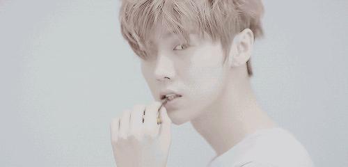 鹿晗24岁生日,鹿晗27岁生日视频