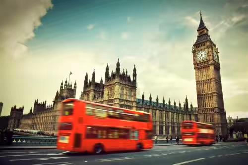 原创三个出租车司机（散文）