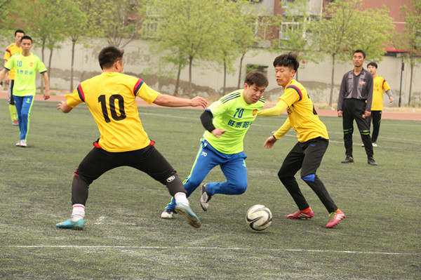组建一支业余足球队需要注意什么,业余足球如何提高体能