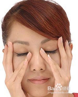 黑眼圈怎么快速消除11个小窍门,快速去除黑眼圈的小窍门