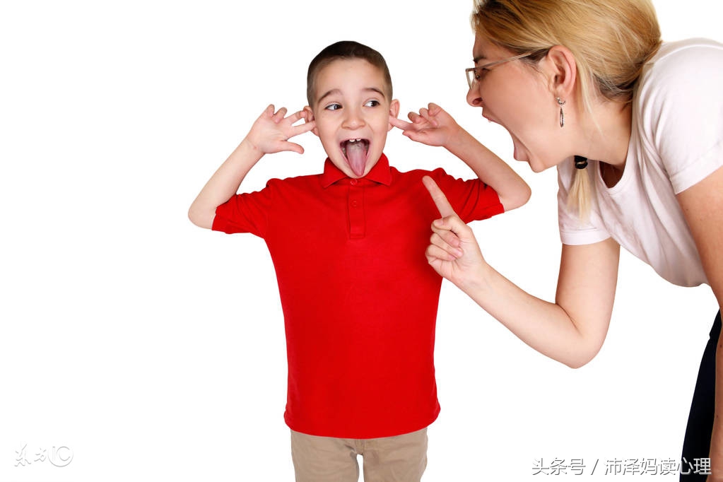 孩子心理脆弱怎么让老师不要批评,孩子被老师挖苦怎样鼓励孩子