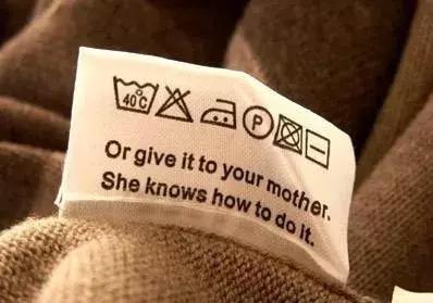 衣服水洗标淡了是时间久了吗,衣服水洗标怎么是正规的