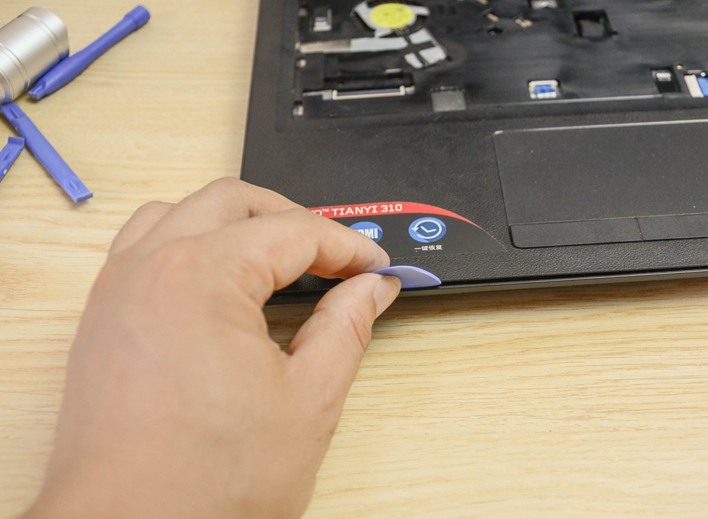 技术贴，笔记本加装SSD再次满血复活，为自己的动手能力点个赞！