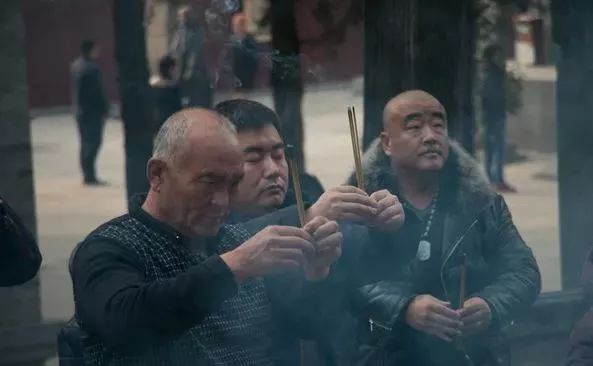 再上22天班，郑州人集体放假！做完这16件事，就过年啦！