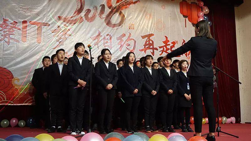 北大青鸟佳音旗舰总校电话,北大青鸟佳音旗舰总校沙河校区