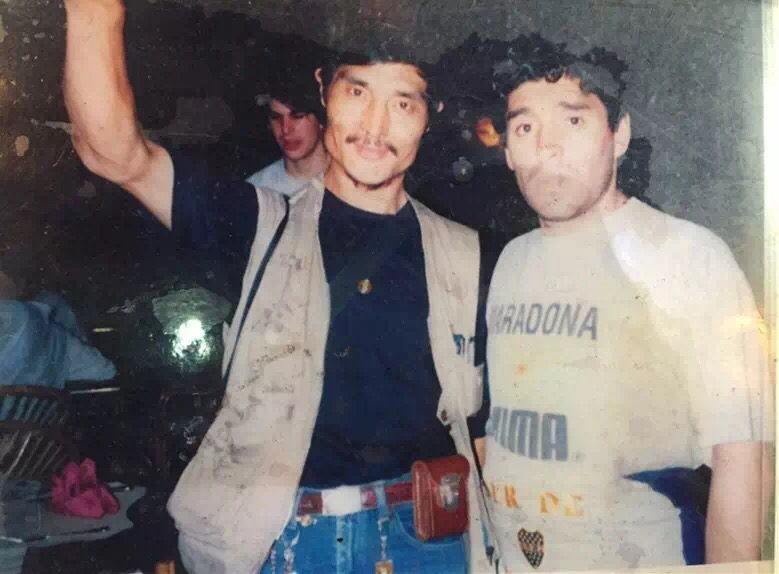 中国足球球迷皇帝,中国足球老爷子罗西