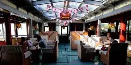 华山住宿山上过夜攻略,华山徒步上山住宿攻略