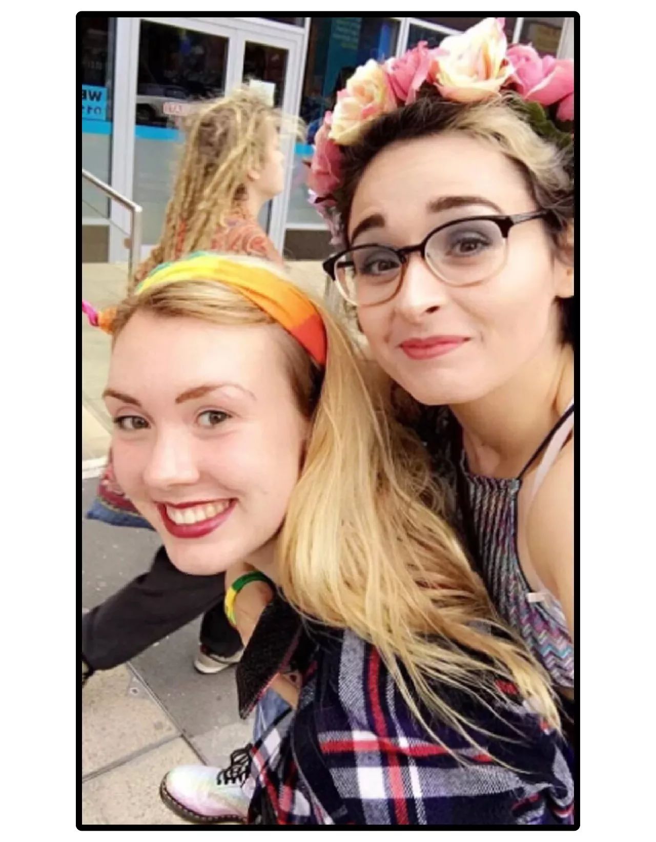 自从我们仨睡一起，再也不用担心吵架冷战了