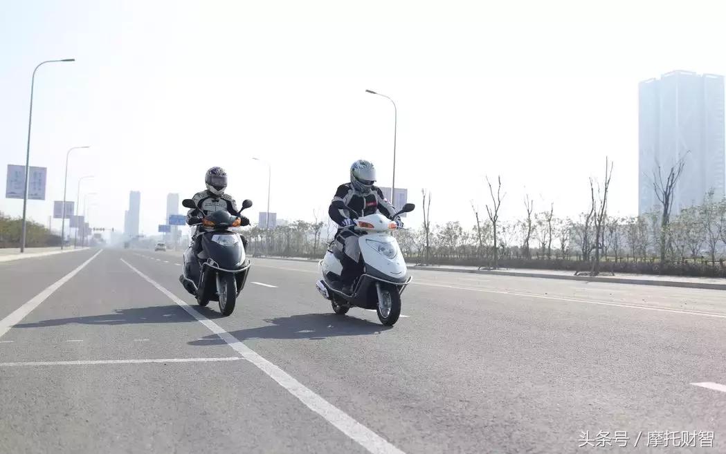 铃木瑞梦6980元,铃木瑞梦125对比瑞彩