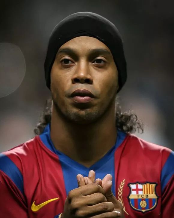 从此“天下无球”！从此，再无绿茵精灵！再见：小罗