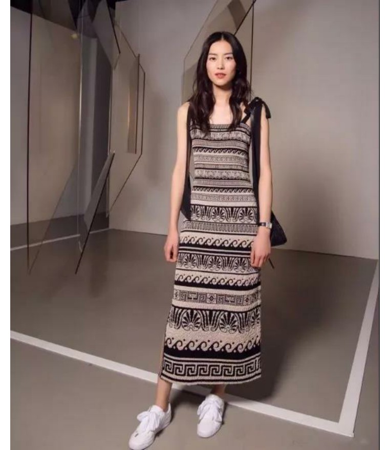 鏄庢槦鍚屾sneaker,鎯宠鏄庢槦鍚屾鍙堜笉鐭ラ亾鎬庝箞鍏ユ墜