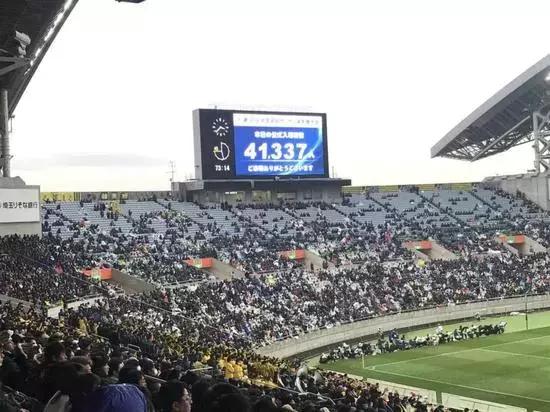 武汉被拆足球场,武汉的垃圾场