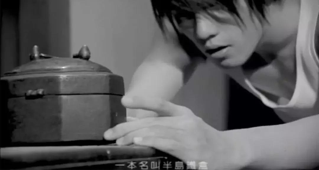 周杰伦带你回到03年的歌,周杰伦的哪一首歌带你回忆青春