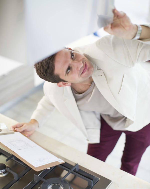 油烟机清洁的最好的方法,油烟机的清洁方法有哪几样