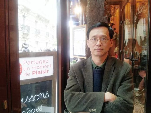 除霾塔消除雾霾,利用烟筒排气发电