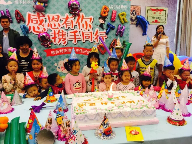 鏉ヨ繖閲屾劅鍙楃儫鐏皵鍜屽褰╀笉澶滃煄,鏉ヨ繖閲屼綋楠屼笘澶栨婧愮殑鎰熻