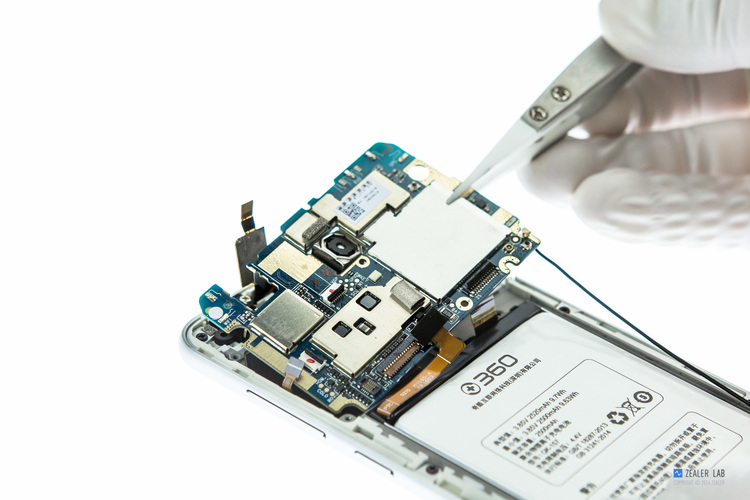 拆解360拇指相机,360f4手机