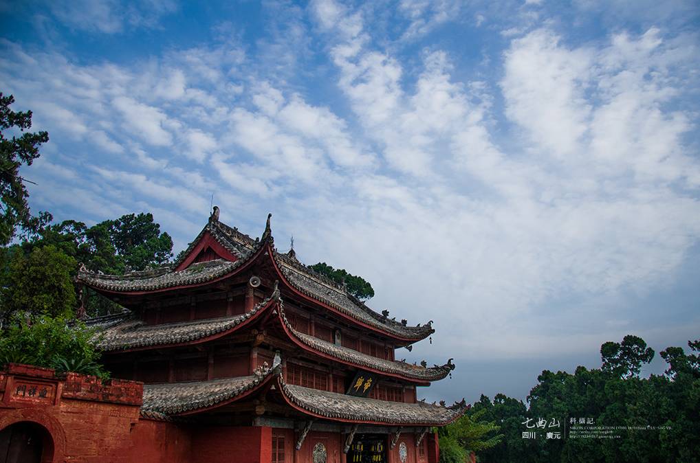 盘点6条值得一去的绝美路线,中国适合自驾旅行的45条路线