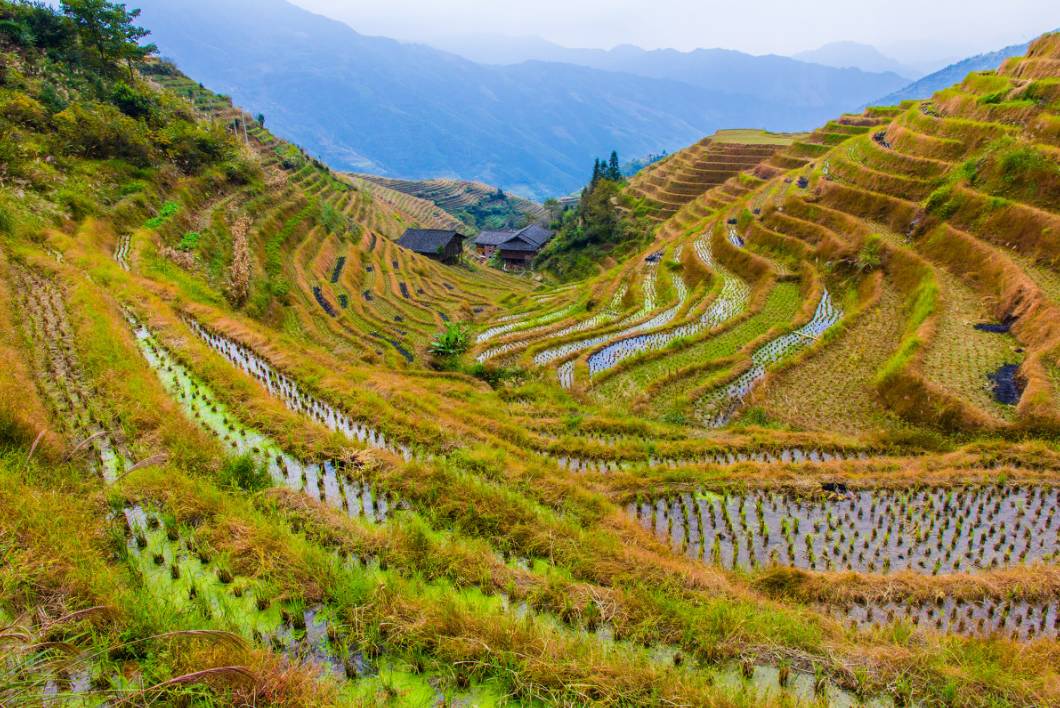 盘点6条值得一去的绝美路线,中国适合自驾旅行的45条路线