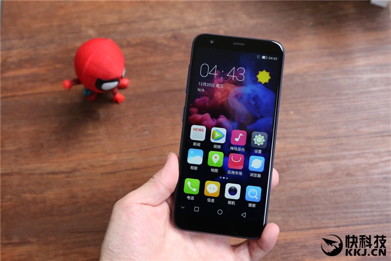 899元!红辣椒7X手机评测:全面屏+4GB内存