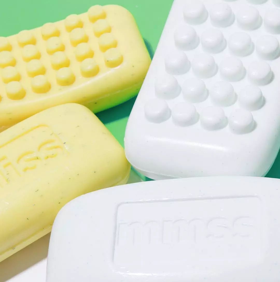 这些酒店里的润肤露、香皂不顺回家｜损失可太大了……