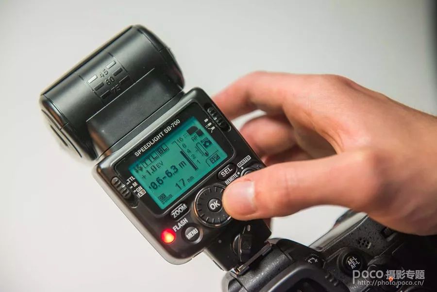外置闪光灯的优点和缺点,外接闪光灯哪种好