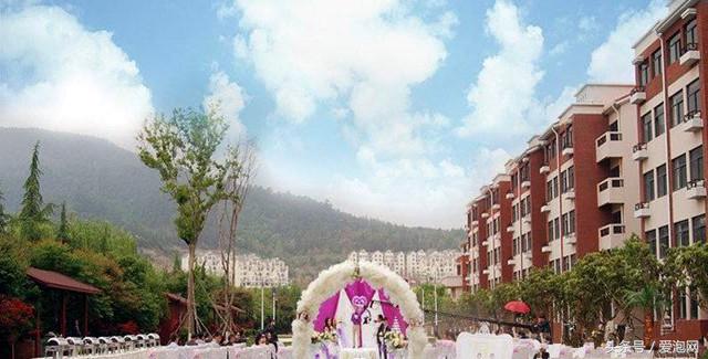 顶级豪华温泉水乐园,顶级温泉度假酒店大厅