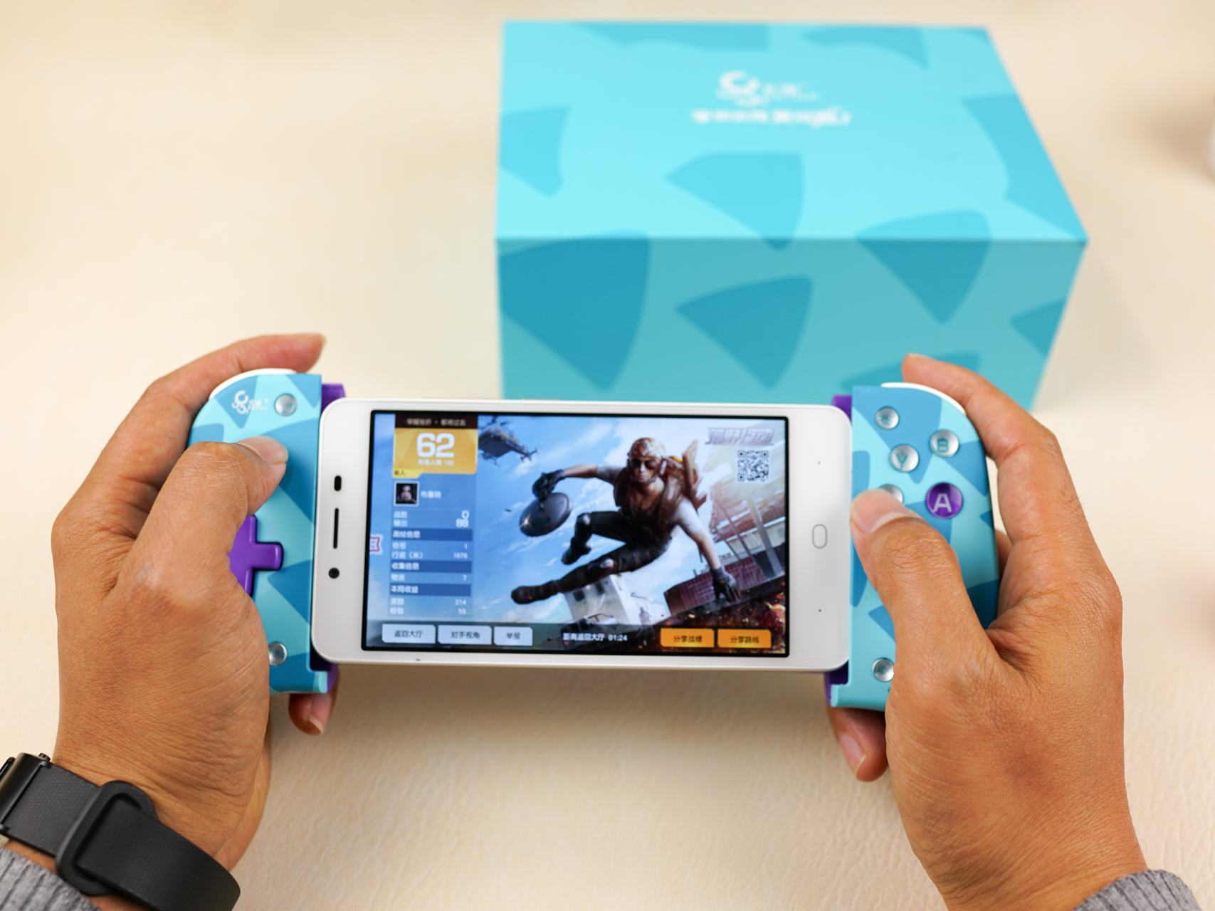 北通w1手柄怎么连接苹果手机,北通w1游戏手柄测评