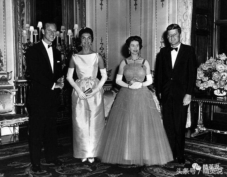 嫁给总统却目睹丈夫被杀，嫁给首富再度守寡，涅槃后的她更传奇