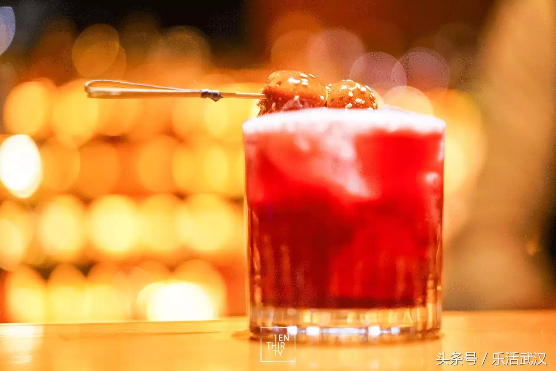 去酒吧点鸡尾酒推荐,去酒吧什么鸡尾酒好喝