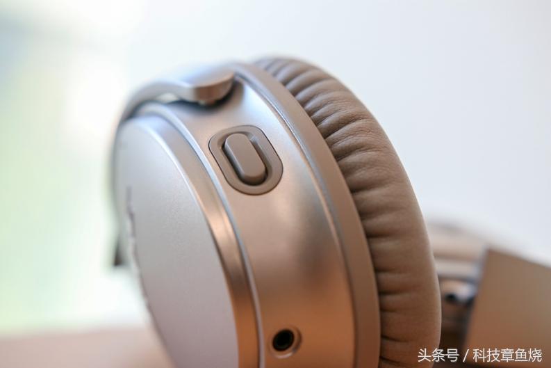 boseqc35浜屼唬瀵规瘮绱㈠凹1000xm4,闄嶅櫔鑰虫満boseqc35鍜岀储灏紉m3