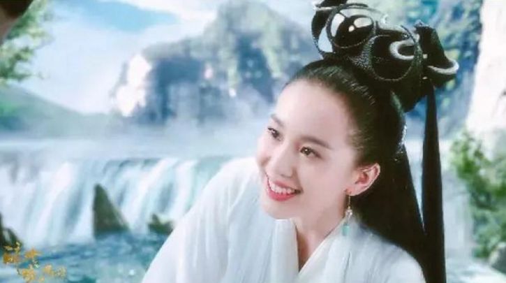 蔡依林红色眼妆,蔡依林紫色艳后造型