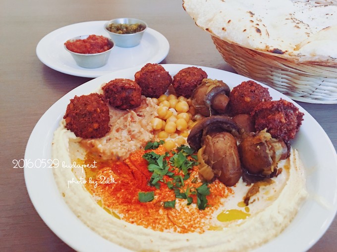 一人食美食旅行,10人游布达佩斯游记