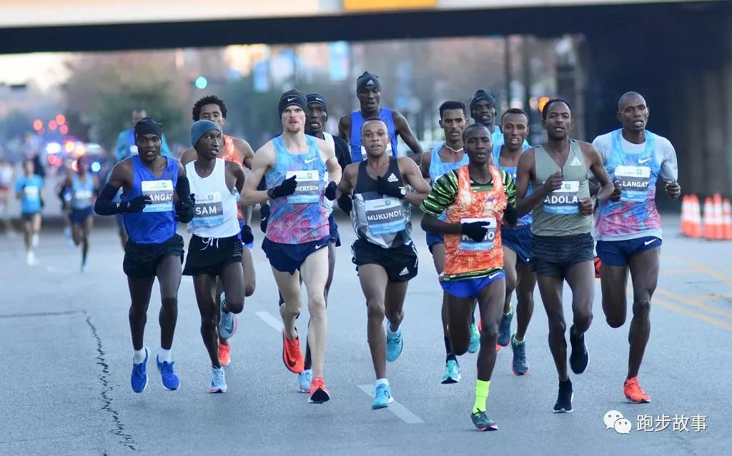 PB59:47和60:01！世界上半马最快的双胞胎