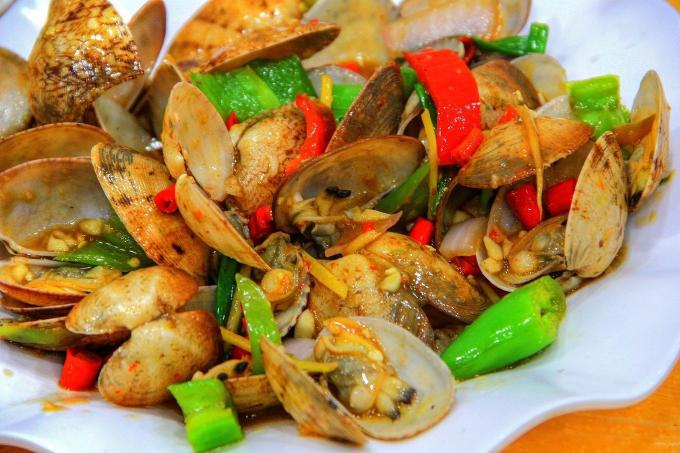 三亚旅游攻略纪念品,自驾游海南三亚必备物品清单