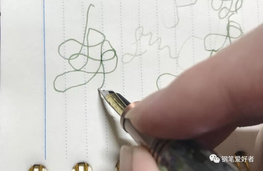 感觉钢笔工具不顺滑怎么办,感觉钢笔不顺滑怎么办