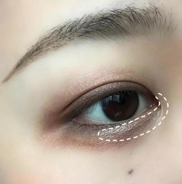 内双眼妆教程之清冷氛围感眼妆,内双卧蚕眼妆