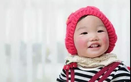 冬天天气干燥该怎么帮宝宝护肤,宝宝冬季护肤这个细节常被忽略