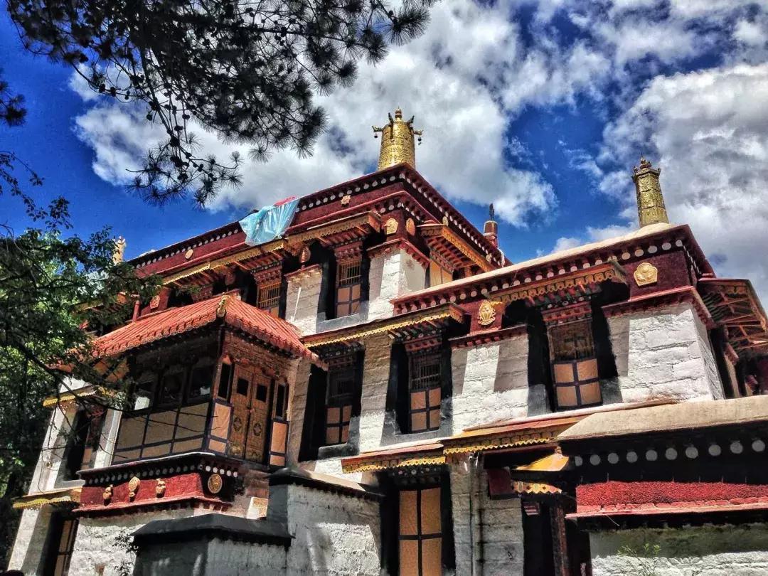 拉林高速最美段,公路的颜值