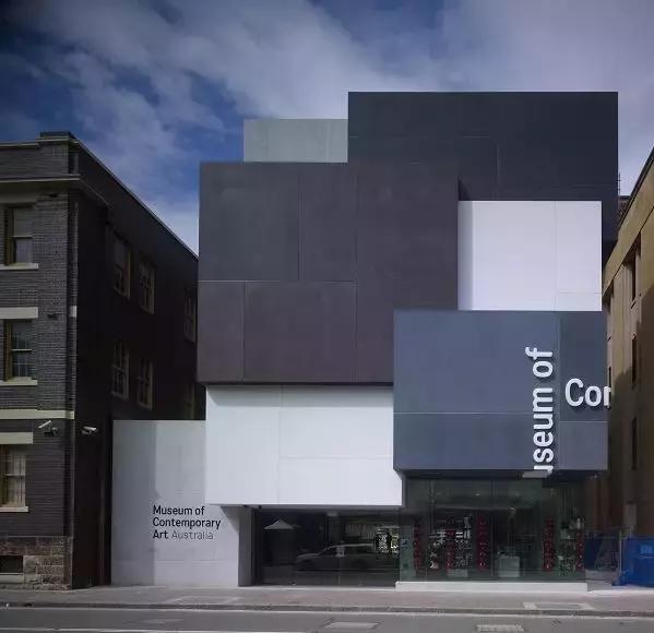 博采众长中西结合,博采众长丰富多彩独具魅力