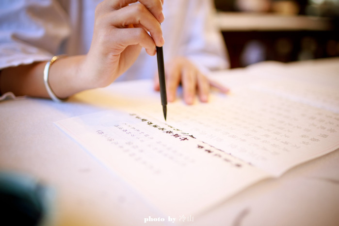 骞夸笢鍝噷鍙互绂呬慨浣忓,宀崡绂呬慨閰掑簵鍥剧墖