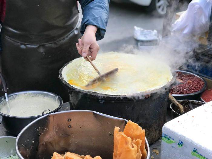 北京煎饼果子15元,北京煎饼果子人气王