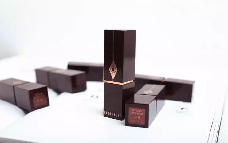 全宇宙口红,推荐一支带细闪的口红