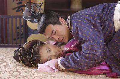 妻子生病住院丈夫却离奇失踪,妻子重病在床竟惨遭丈夫抛弃