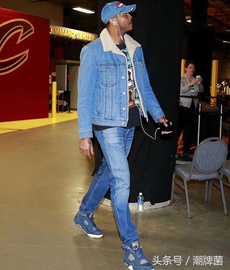 周杰伦上脚levisxairjordan4,levisxairjordan4第二配色