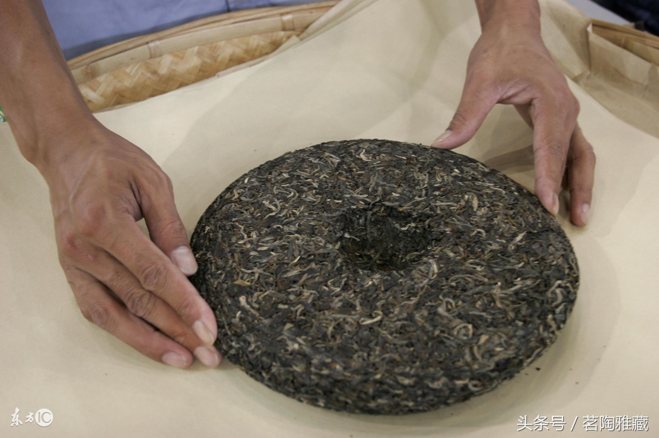 普洱生茶脱皮是什么原因,普洱茶可以诱发哪些病